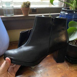 Gabor Black Bootie UK Size 7 US 9.5